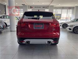 جاگوار F-Pace